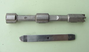 Kammerreiniger u. Schraubenzieher